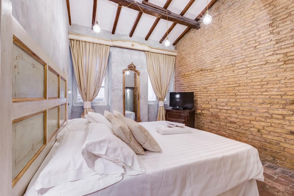 Colonna Suite - Rome Spanish Steps Suite & Spa Zewnętrze zdjęcie